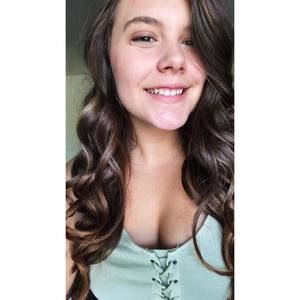 Meet your Posher, Kaitlynn